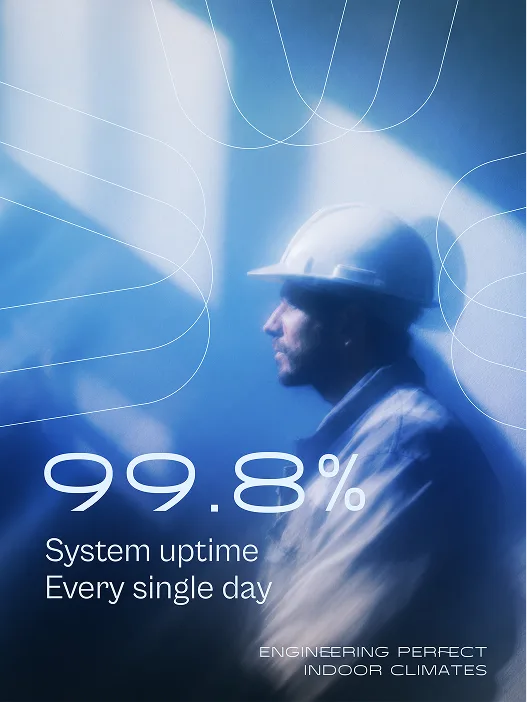 99.8% system uptime stat card